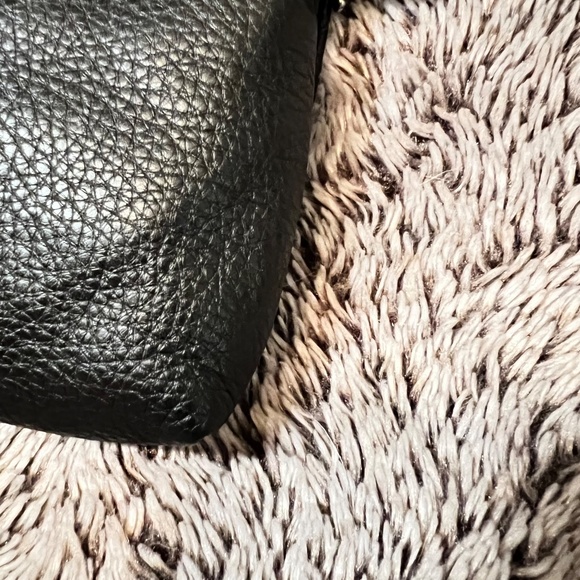 Coach Pebble Leather Large Wristlet - Picture 9 of 14